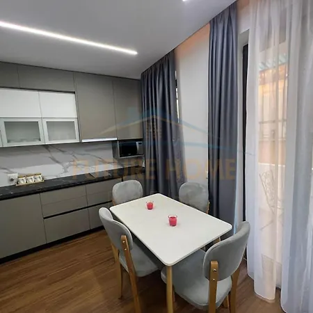 Arkle 6 Apartament *
