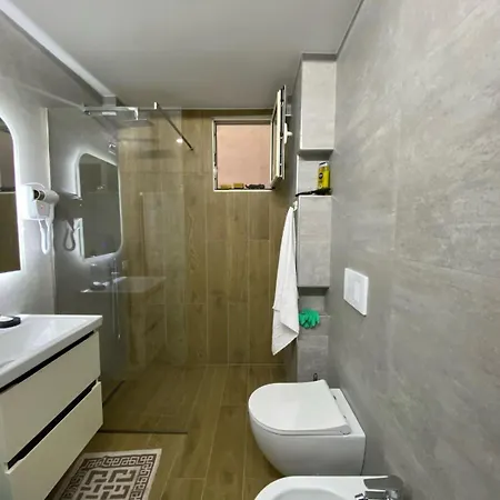 Arkle 6 Apartment *